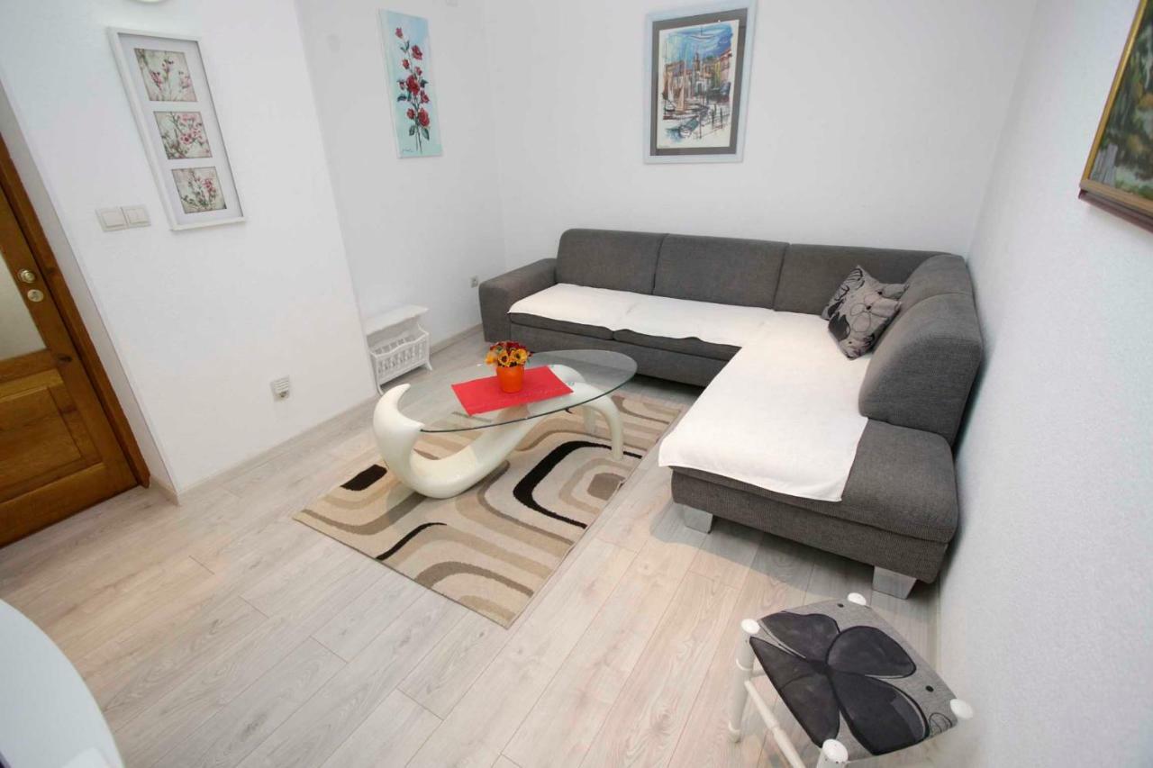 Apartmani Ivona&Ivo Makarska Exterior foto