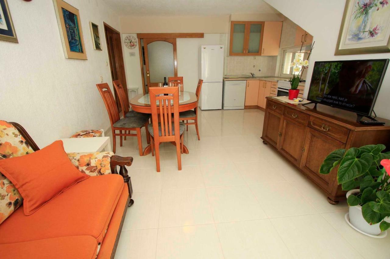 Apartmani Ivona&Ivo Makarska Exterior foto