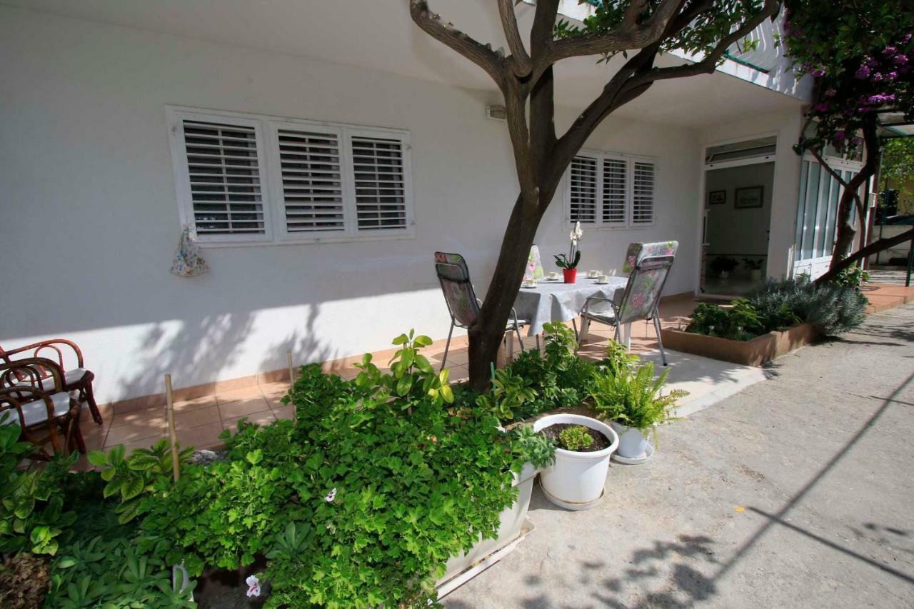 Apartmani Ivona&Ivo Makarska Exterior foto