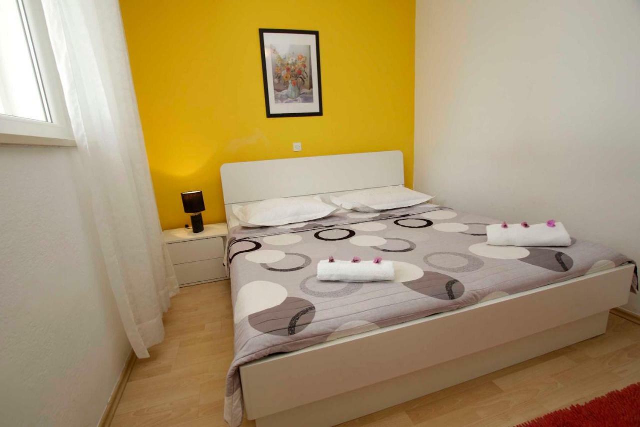 Apartmani Ivona&Ivo Makarska Exterior foto